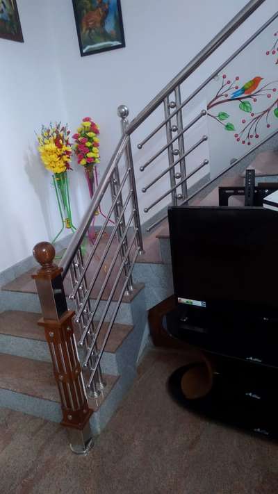 Staircase Designs by Fabrication & Welding arun mohanan, Idukki | Kolo