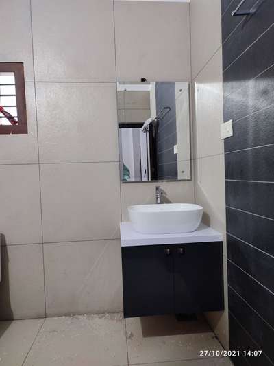 Bathroom Designs by Contractor MUHAMMED SHAFEEQUE, Kozhikode | Kolo