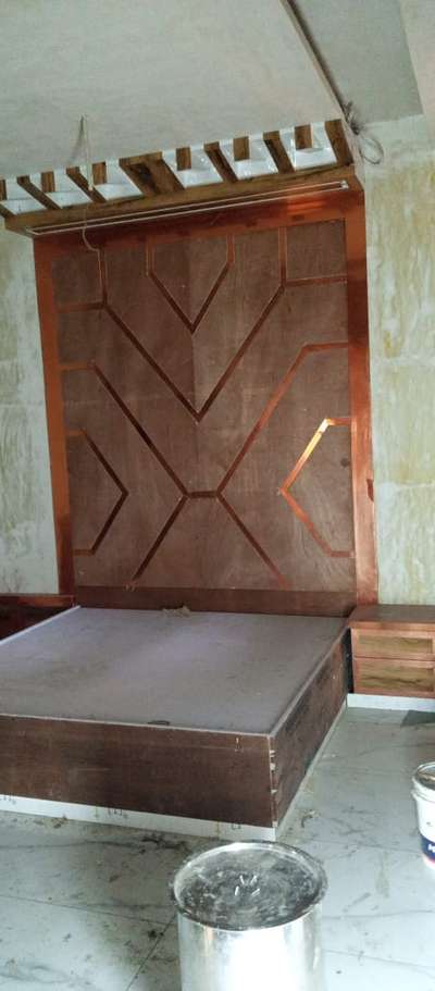 Furniture, Storage, Bedroom, Wall Designs by Carpenter Dilshad Malik, Delhi | Kolo