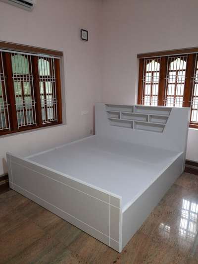 Bedroom Designs by Interior Designer Ashokan ASHOKANKP, Thrissur | Kolo