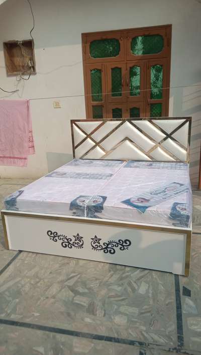 Furniture Designs by Carpenter Pardeep Dilhan Mr Dilhan, Sonipat | Kolo