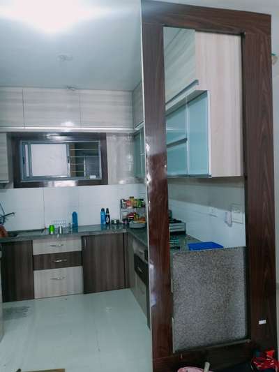 Kitchen, Storage Designs by Home Owner Nizam Saifi, Gurugram | Kolo