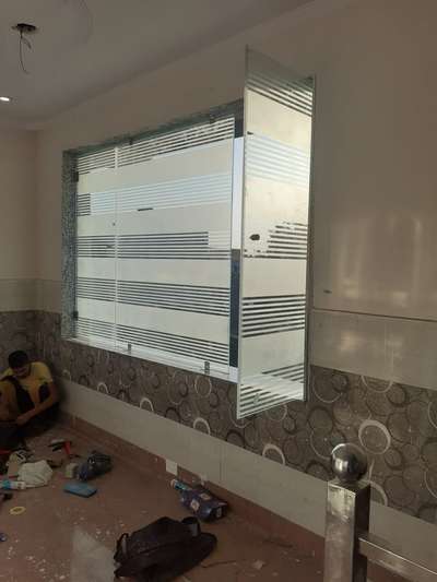 Wall, Window Designs by Home Owner Mohd  Kamal , Ghaziabad | Kolo