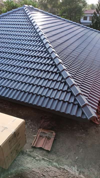 Roof Designs by Interior Designer haris v p haris payyanur, Kannur | Kolo