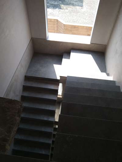 Staircase Designs by Flooring Riyasat Malik, Ghaziabad | Kolo