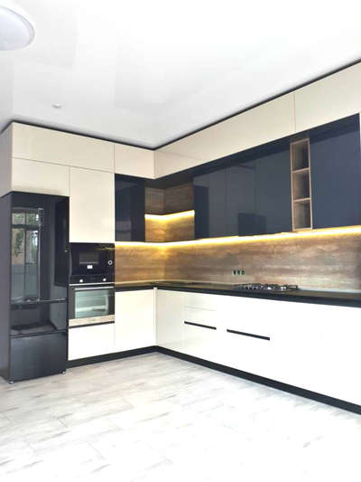 Kitchen, Storage Designs by Carpenter Basarat chouhan, Jaipur | Kolo