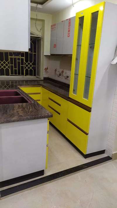 Kitchen, Storage Designs by Carpenter MD  saifi, Delhi | Kolo
