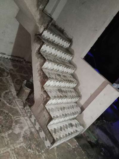 Staircase Designs by Glazier Mohammad sharukh Patel, Ujjain | Kolo