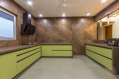 Kitchen, Storage Designs by Contractor Zakir Ahmad, Noida | Kolo