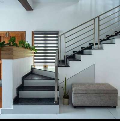 Staircase Designs by Contractor The Royal Painter, Delhi | Kolo