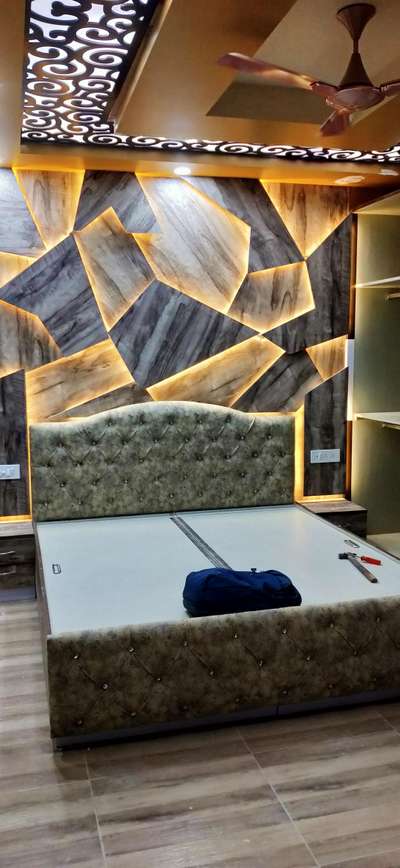 Bedroom, Furniture, Storage, Lighting Designs by Interior Designer nadeem malik, Delhi | Kolo