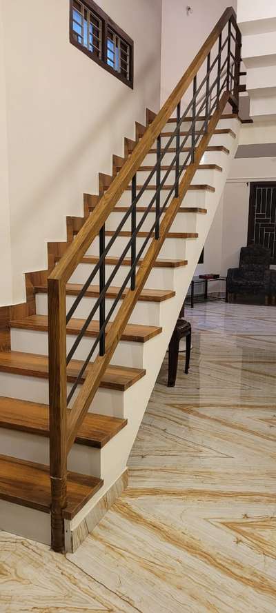 Flooring, Staircase Designs by Flooring prageesh tile, Kozhikode | Kolo