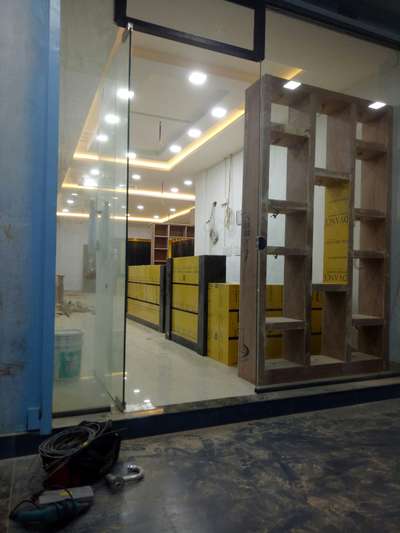Storage Designs by Interior Designer സുരേന്ദ്രൻ സുരേന്ദ്രൻ, Palakkad | Kolo