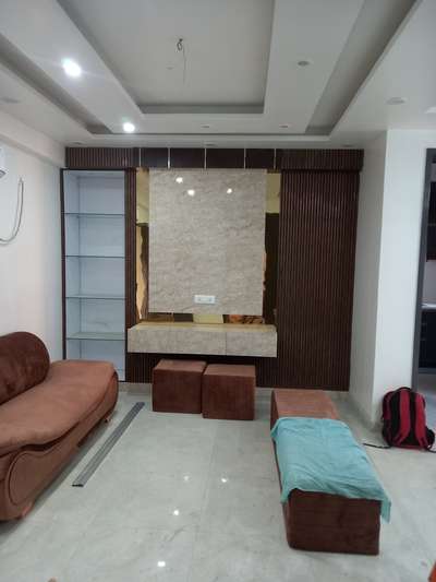 Ceiling, Furniture, Lighting, Living Designs by Contractor virender kumar interiors Infra, Ghaziabad | Kolo