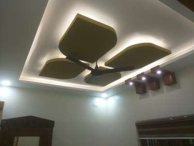 Ceiling, Lighting Designs by Contractor sharaf konni, Pathanamthitta | Kolo