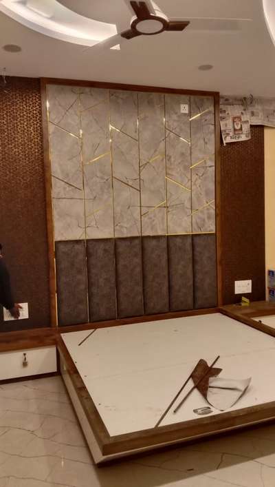 Furniture, Storage, Bedroom Designs by Contractor Shaurya Nirman construction and Builder , Indore | Kolo