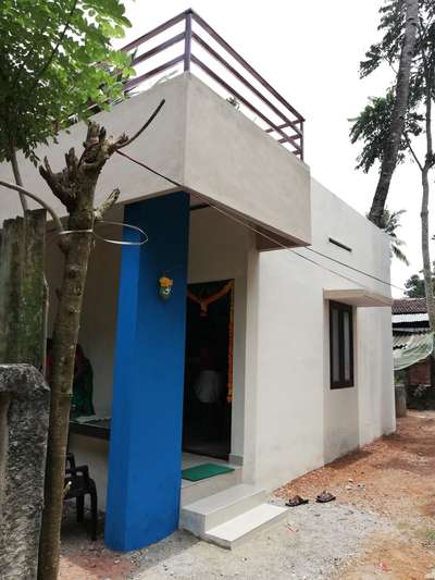 Exterior Designs by Civil Engineer Nivinsha Sasidharan, Kollam | Kolo
