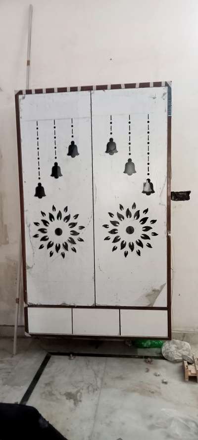 Prayer Room Designs by Carpenter Sandeep contrcter Sk, Panipat | Kolo