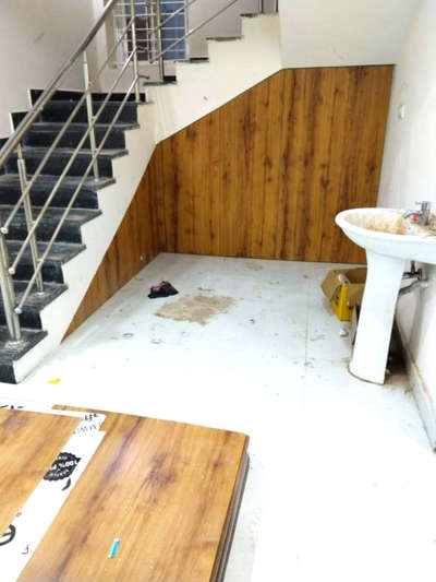 Bathroom, Staircase Designs by Carpenter hindi bala carpenter, Kannur | Kolo