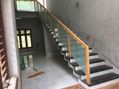 Staircase Designs by Carpenter Sreejith P, Palakkad | Kolo