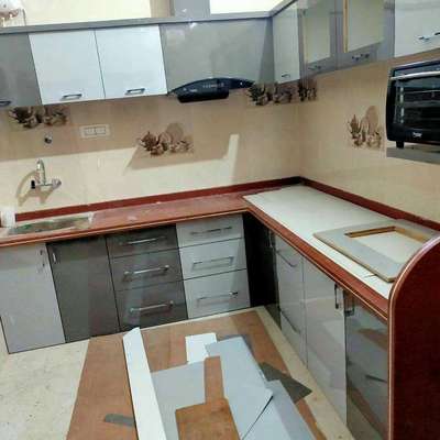 Kitchen, Storage Designs by Carpenter Shivam Carpenter , Jaipur | Kolo