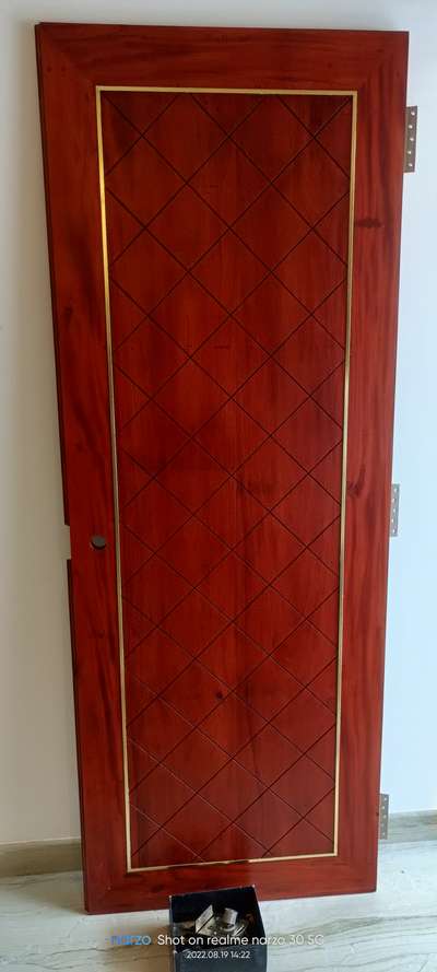 Door Designs by Painting Works sunilbabu thunnarukandy, Kozhikode | Kolo