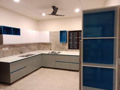 Kitchen, Lighting, Storage Designs by Carpenter edwin joy joy, Kannur | Kolo