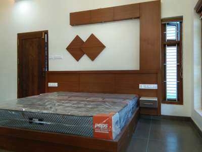 Bedroom, Furniture, Storage, Door, Wall Designs by Carpenter Sreejil R, Kannur | Kolo