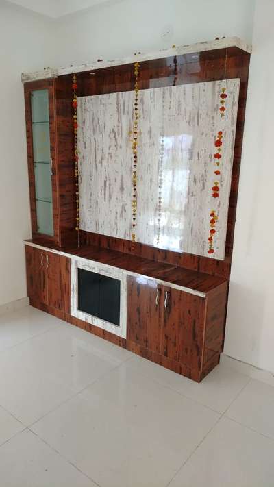 Flooring, Storage Designs by Carpenter Neeraj Sharma, Delhi | Kolo