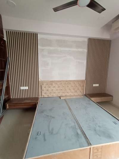 Bedroom, Furniture Designs by Contractor Aasif Malik, Delhi | Kolo