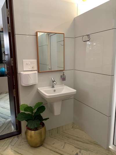 Bathroom Designs by Service Provider amjith lal, Kozhikode | Kolo