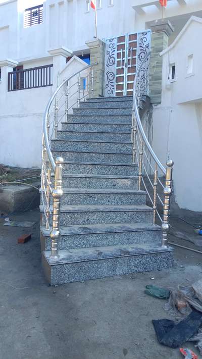 Staircase Designs by Fabrication & Welding Munna Kumar, Delhi | Kolo