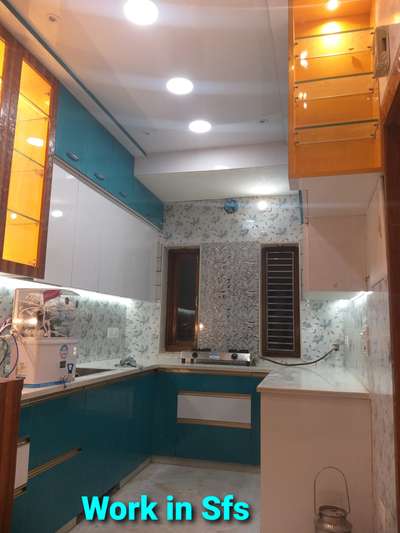 Kitchen, Lighting, Storage, Window Designs by Contractor Raj Kumar, Delhi | Kolo