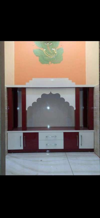 Flooring, Prayer Room, Storage Designs by Contractor Nasru Saifi, Gautam Buddh Nagar | Kolo
