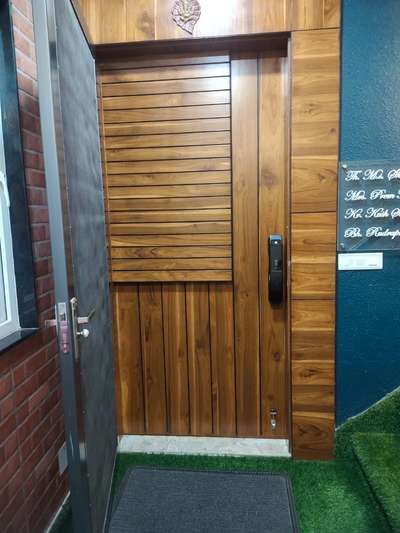 Door Designs by Carpenter Mo Hasim saifi, Gurugram | Kolo