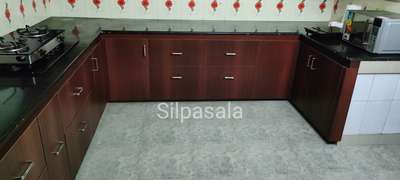 Kitchen, Storage, Flooring Designs by Carpenter Rajesh Silpasala, Ernakulam | Kolo
