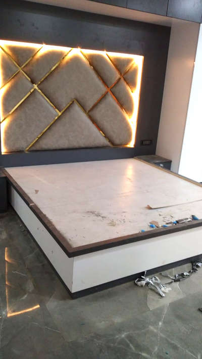 Furniture, Bedroom Designs by Contractor saurav Bhardwaj, Faridabad | Kolo