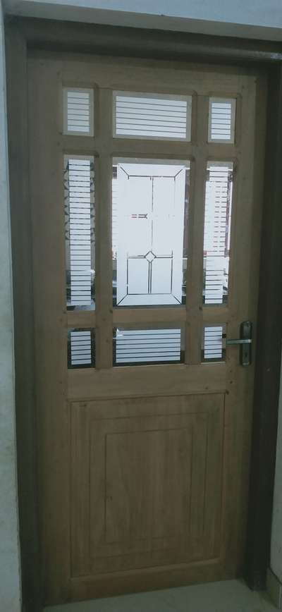 Kitchen, Door Designs by Carpenter Anand Anand, Kannur | Kolo