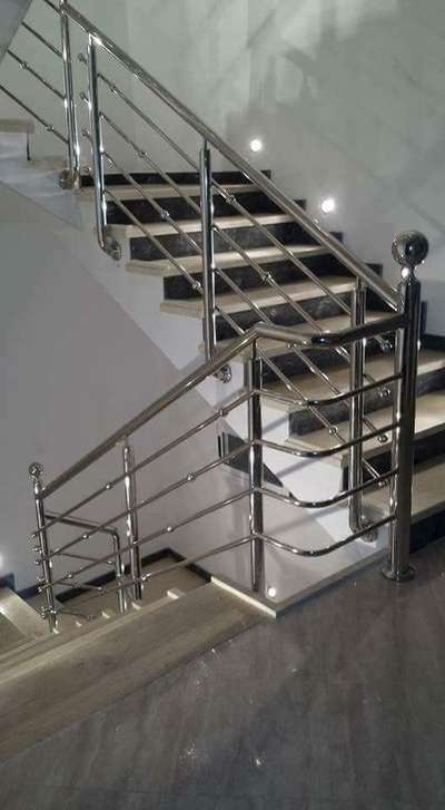 Staircase Designs by Fabrication & Welding jayanti  babu, Delhi | Kolo