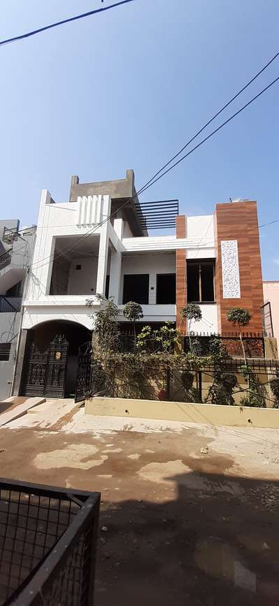 Exterior Designs by Contractor Raj Dewangan, Bhopal | Kolo