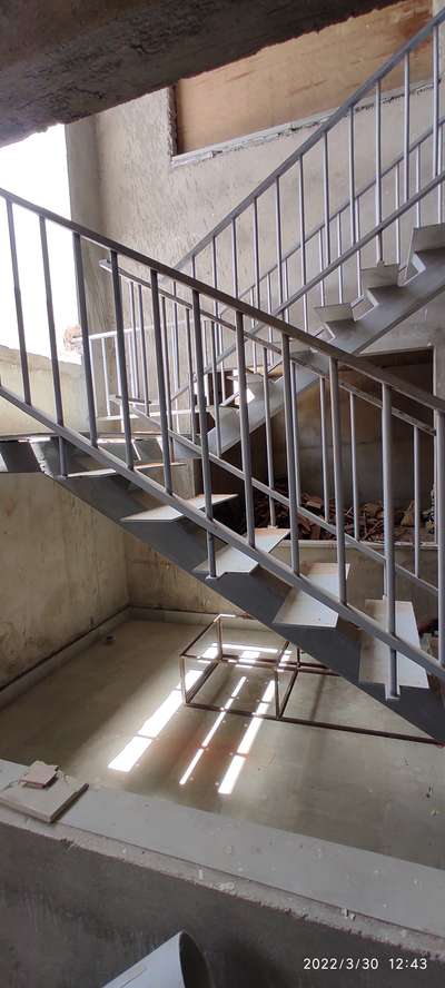 Staircase Designs by Fabrication & Welding फिरोज लूहार फेब्रिकेशन, Jaipur | Kolo