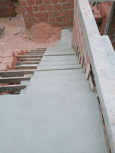 Staircase Designs by Contractor Subair Ap, Palakkad | Kolo