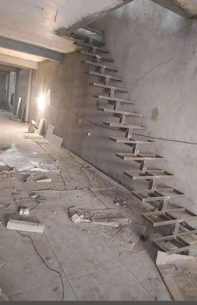 Staircase Designs by Fabrication & Welding ríhâñ sâïfî, Delhi | Kolo