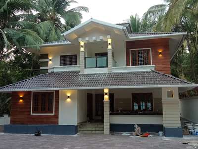 Exterior Designs by Plumber Noushad  Palachiramad , Malappuram | Kolo