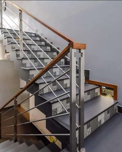 Staircase Designs by Contractor Mohd Rizwan, Delhi | Kolo