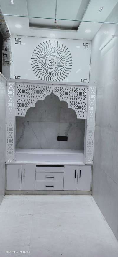 Prayer Room Designs by Carpenter Star Wood Works, Delhi | Kolo