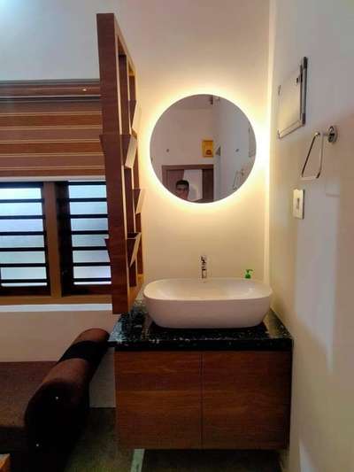 Bathroom, Lighting Designs by Electric Works Vishnu Nair, Pathanamthitta | Kolo