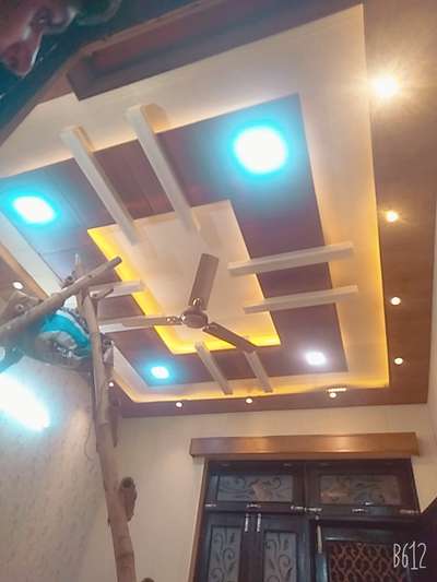 Dining, Ceiling, Lighting Designs by Contractor malik interior designing, Gurugram | Kolo