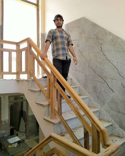 Staircase Designs by Contractor Nabee Nazar, Delhi | Kolo