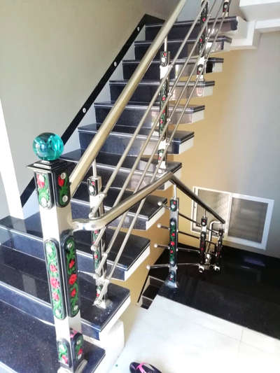Staircase Designs by Glazier Parvez Khan, Indore | Kolo